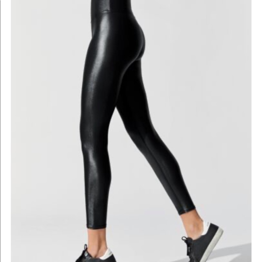 Carbon 38 Shine cropped leggings